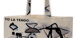 yo la tengo tote bag